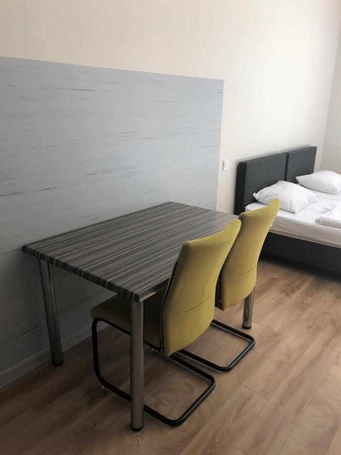 Ferienwohnung Centra Expresis Riga Exterior foto